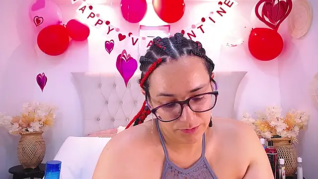 Snapshot of MIchelMomet chatting on February 10, 2025, 7:07 pm MIchelMomet online show from February 10, 2025, 7:07 pm