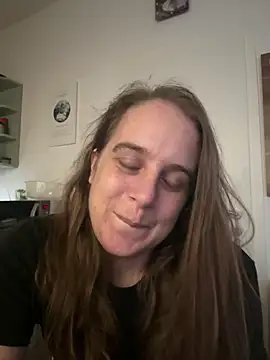 LadyChantale online show from March 26, 2026, 6:19 am