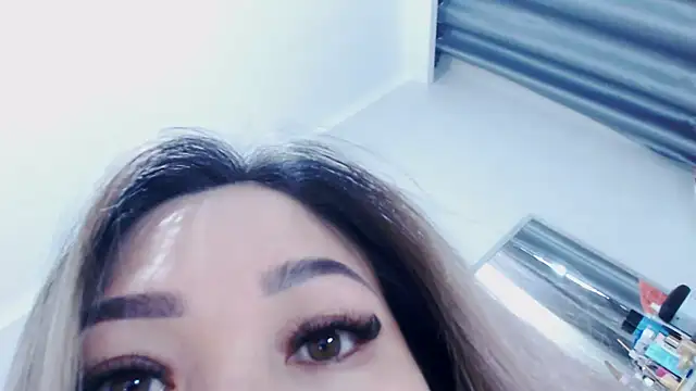 Snapshot of viki_lizzi chatting on October 4, 2025, 4:43 am viki lizzi online show from October 4, 2025, 4:43 am