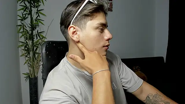 Giordano Russo online show from February 28, 2025, 6:20 pm