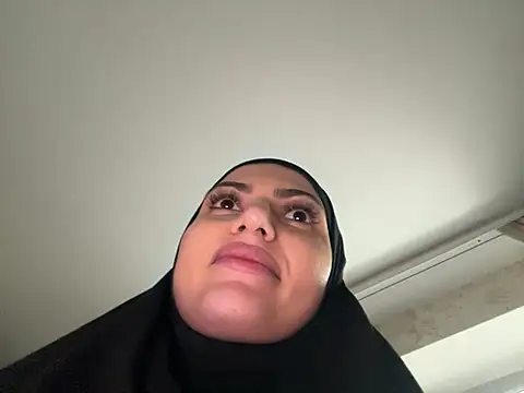 GumusGuray online show from December 10, 2024, 8:40 am