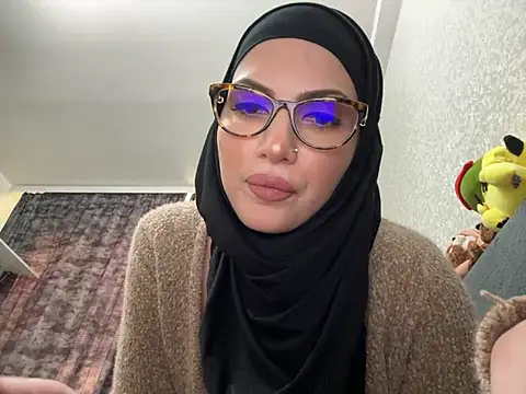 GumusGuray online show from February 28, 2025, 12:52 pm