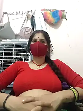 Snapshot of maahi-satva chatting on May 19, 2026, 5:25 am maahi-satva online show from May 19, 2026, 5:25 am