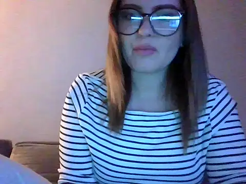 Sexclusive25 online show from September 14, 2025, 7:24 pm