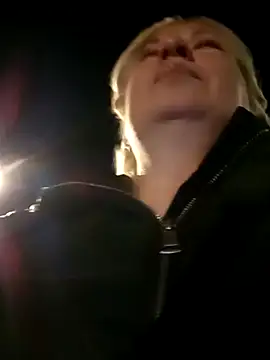 Arina smiles online show from January 18, 2025, 4:42 pm