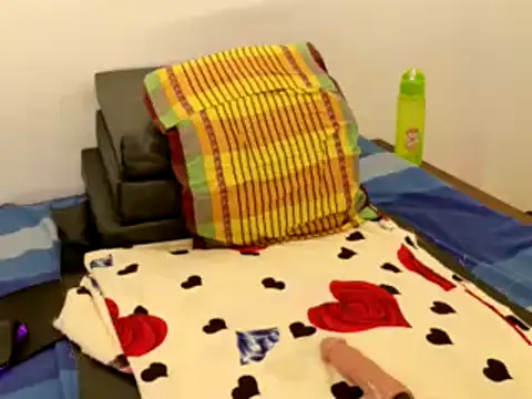 Suzzy-SL online show from September 9, 2025, 2:33 am