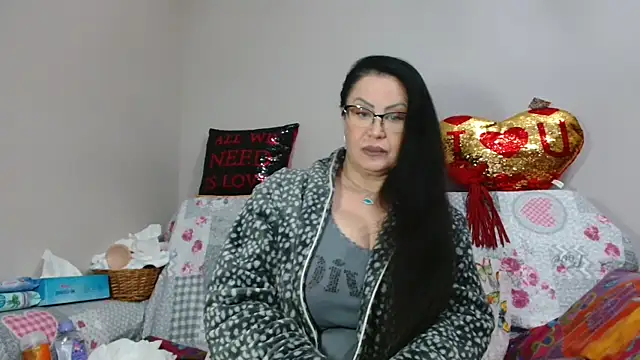 x  KHALEESI  x online show from December 5, 2024, 11:29 pm