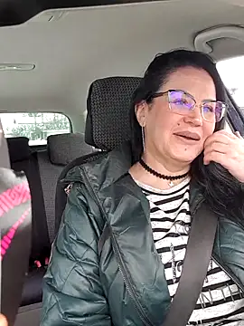 x  KHALEESI  x online show from February 21, 2026, 9:21 am