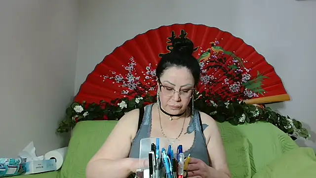 x  KHALEESI  x online show from March 24, 2026, 7:08 pm