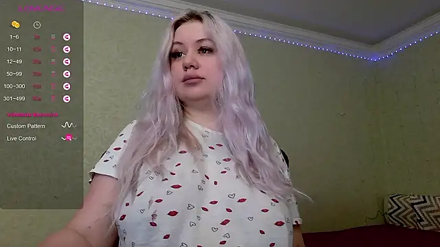 elven dreams  online show from December 1, 2024, 5:02 pm