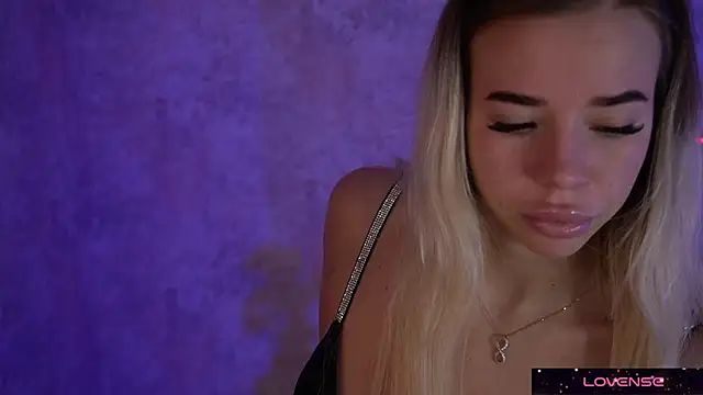 Sexy Ira online show from February 7, 2025, 5:52 am