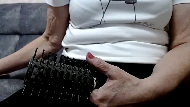 Anabelldestiny online show from March 7, 2025, 1:40 pm