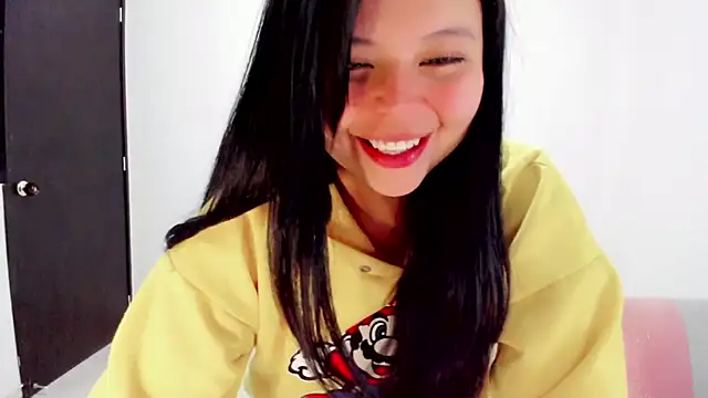 Snapshot of ariakyubi chatting on January 21, 2025, 3:04 am ariakyubi online show from January 21, 2025, 3:04 am