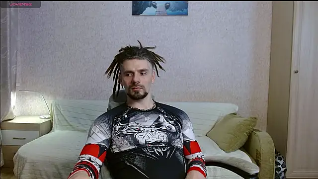 Aestheticguy101 online show from March 26, 2026, 3:06 pm