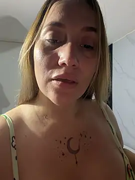 hotpawgmilf online show from May 23, 2026, 1:33 am