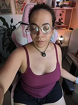 Snapshot of Emma_Wish chatting on June 27, 2026, 8:03 pm Emma Wish online show from June 27, 2026, 8:03 pm
