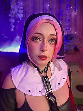 seraphine23 online show from January 11, 2025, 10:51 pm