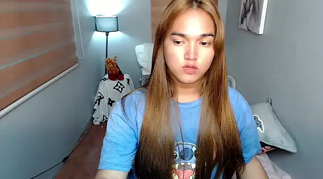 MoaningKylie online show from December 8, 2024, 9:30 pm