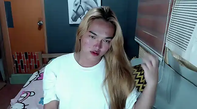 MoaningKylie online show from March 22, 2025, 7:36 am