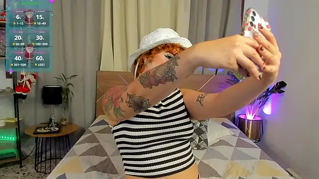 Amy art online show from November 29, 2025, 8:45 pm