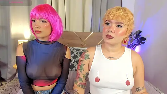 Amy art online show from January 10, 2026, 8:21 pm