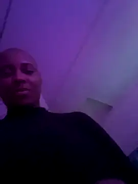 Snapshot of HoneyDripHer chatting on October 9, 2025, 2:26 pm HoneyDripHer online show from October 9, 2025, 2:26 pm