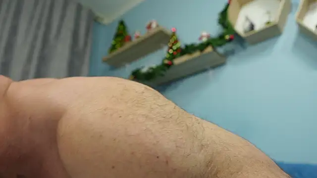 Muscle Bear online show from January 11, 2025, 7:49 am