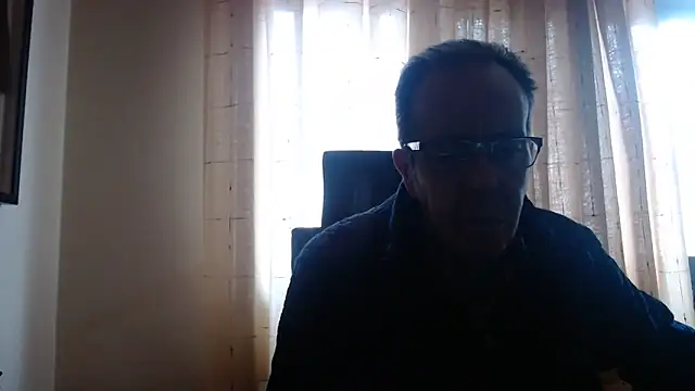 Snapshot of TonyComa chatting on February 9, 2026, 1:48 pm TonyComa online show from February 9, 2026, 1:48 pm