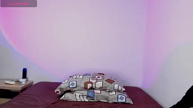 Abby Saenz01 online show from February 9, 2025, 1:00 am