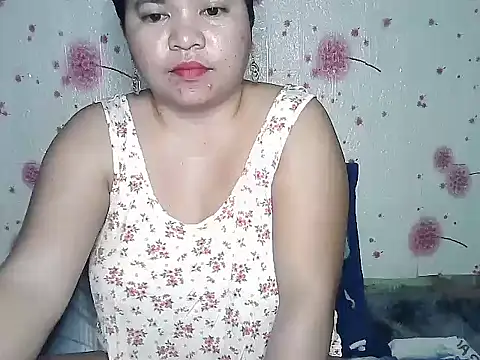 hotpussyxxx33x online show from February 10, 2025, 9:15 pm