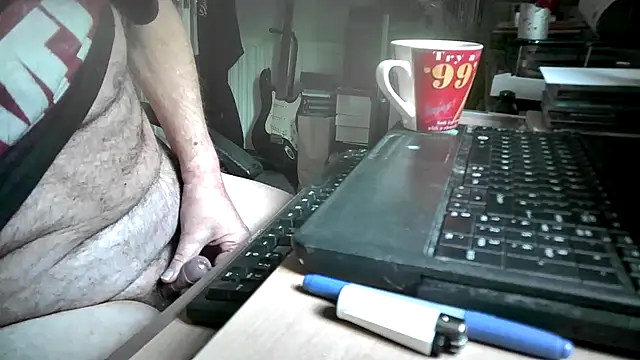 dirtyharry2022 online show from February 5, 2025, 2:48 pm