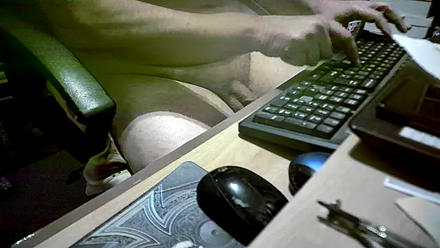 dirtyharry2022 online show from March 11, 2025, 12:44 am