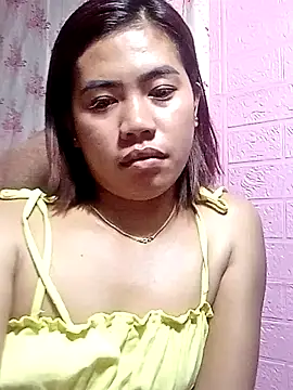 Snapshot of Cutie_body11 chatting on June 12, 2026, 12:31 am Cutie body11 online show from June 12, 2026, 12:31 am