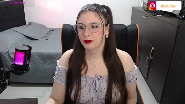 xxbbtaa online show from January 18, 2026, 1:53 am