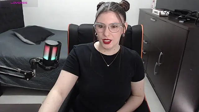 xxbbtaa online show from February 25, 2026, 7:56 pm