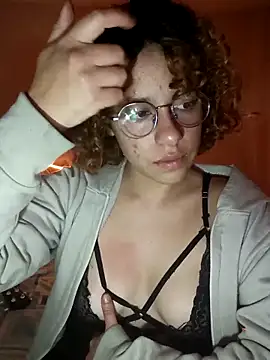 EmmaMelissa0521 online show from February 15, 2025, 10:31 pm