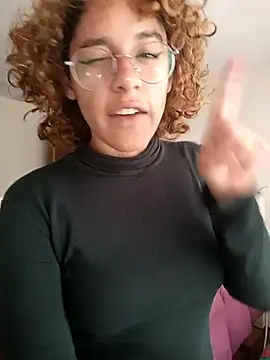 EmmaMelissa0521 online show from March 10, 2025, 5:07 pm