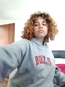 EmmaMelissa0521 online show from March 18, 2026, 4:10 pm