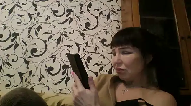 JeaneDavis online show from March 22, 2025, 7:42 pm