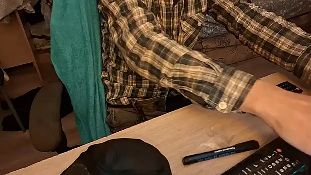 Danyell K287 online show from March 2, 2025, 6:30 pm