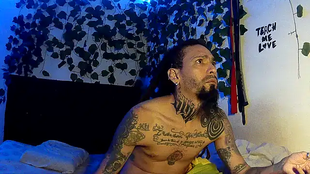 Snapshot of caribbeanlover1 chatting on July 12, 2026, 6:26 am caribbeanlover1 online show from July 12, 2026, 6:26 am