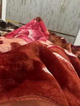 Snapshot of bigshow112 chatting on December 5, 2024, 8:22 pm bigshow112 online show from December 5, 2024, 8:22 pm