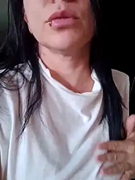 alexa milsf online show from December 25, 2024, 3:38 pm