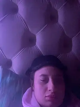 Flossy Vettie online show from March 21, 2025, 12:40 am