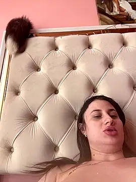 Flossy Vettie online show from September 24, 2025, 10:07 am