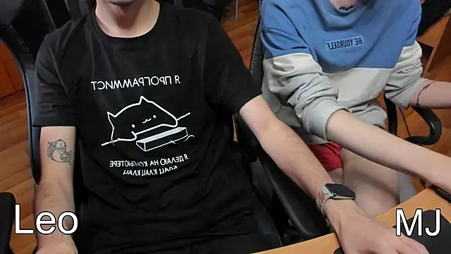 Snapshot of teelimata chatting on February 5, 2025, 9:15 am teelimata online show from February 5, 2025, 9:15 am