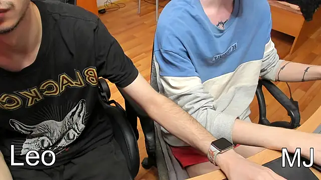 Snapshot of teelimata chatting on February 22, 2025, 12:29 pm teelimata online show from February 22, 2025, 12:29 pm