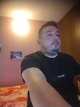 antonycruz online show from March 22, 2026, 2:48 am