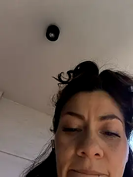 SamyJones9 online show from October 3, 2025, 6:16 pm