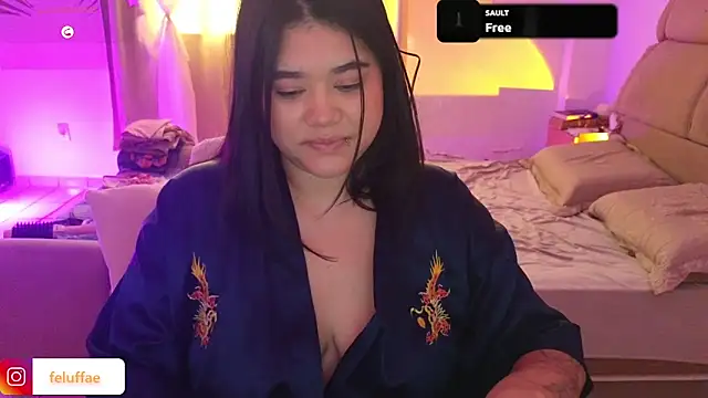 Snapshot of feluriana chatting on April 18, 2026, 6:45 pm feluriana online show from April 18, 2026, 6:45 pm